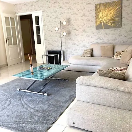 - Montparnasse / Rue Thibaud Appartement Parijs